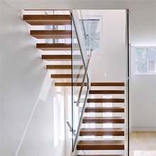 Wooden Timber Prefabricated Floating Staircase With Tempered Glass Railing And Classic Color Treads 